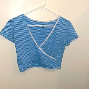 Blue stripes crop top
